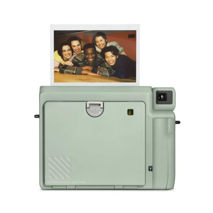 Fujifilm Instax WIDE 400 Instant Camera - Image 3